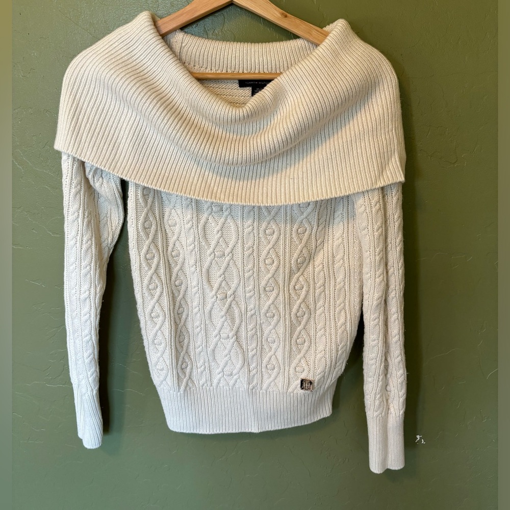Tommy Hilfiger White Gorgeous Sweater